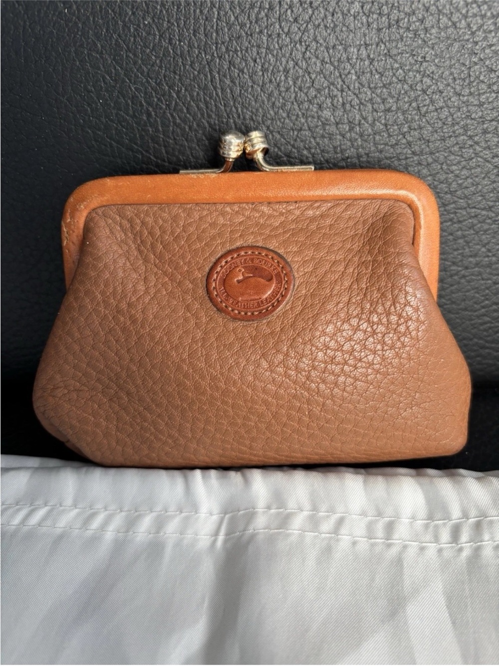 Dooney & Bourke Tan Brown Pebbled Leather Kiss-Lock Coin Purse